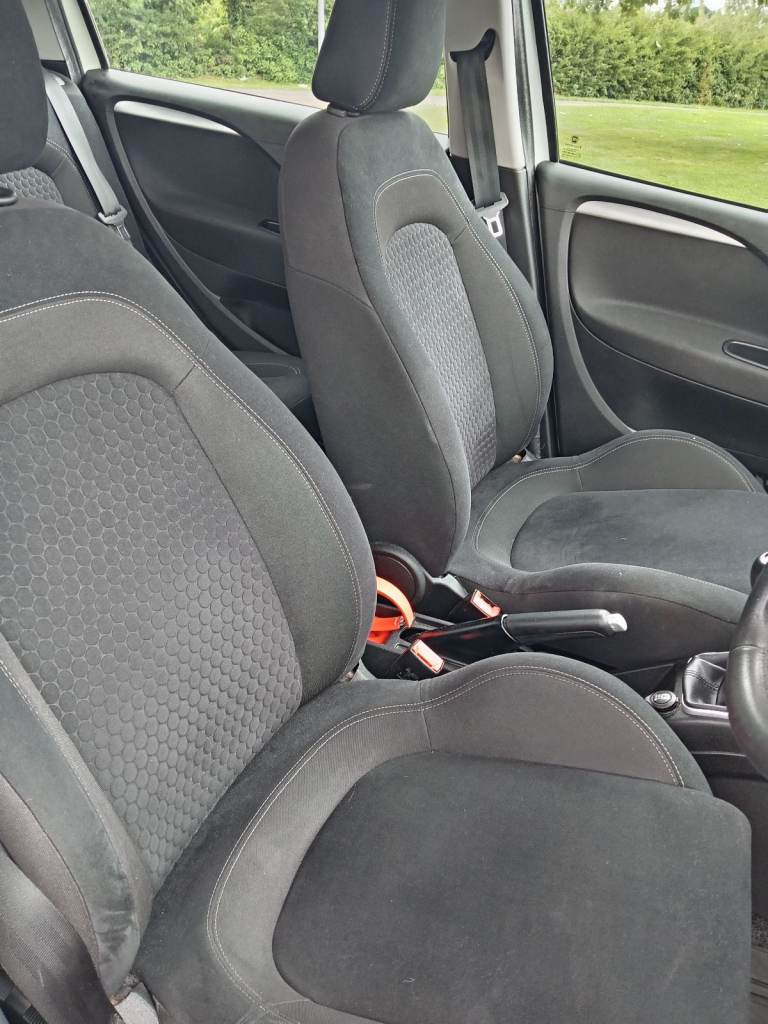 Fiat punto 1. 4 pop plus sport 2015 12 MONTH MOT