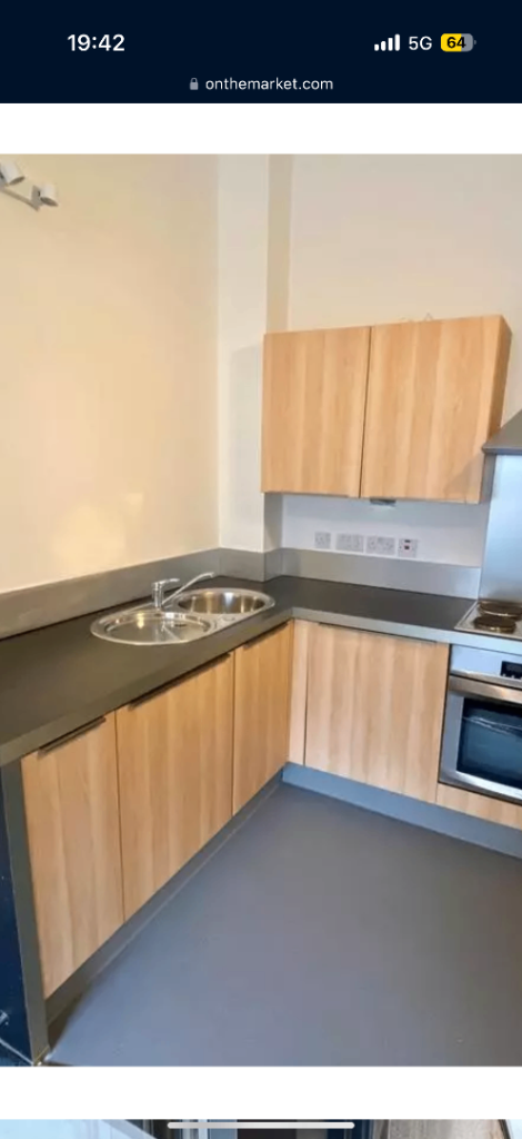 Studio Apartment to Let