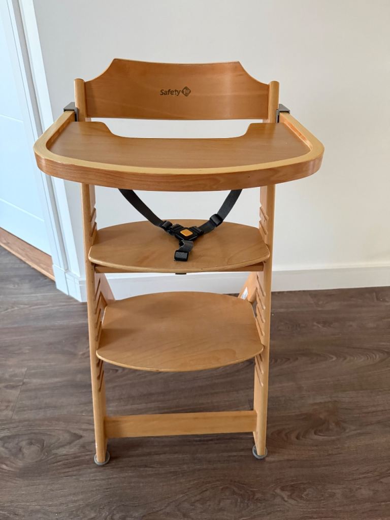 Timba wooden high chair to toddler chair 