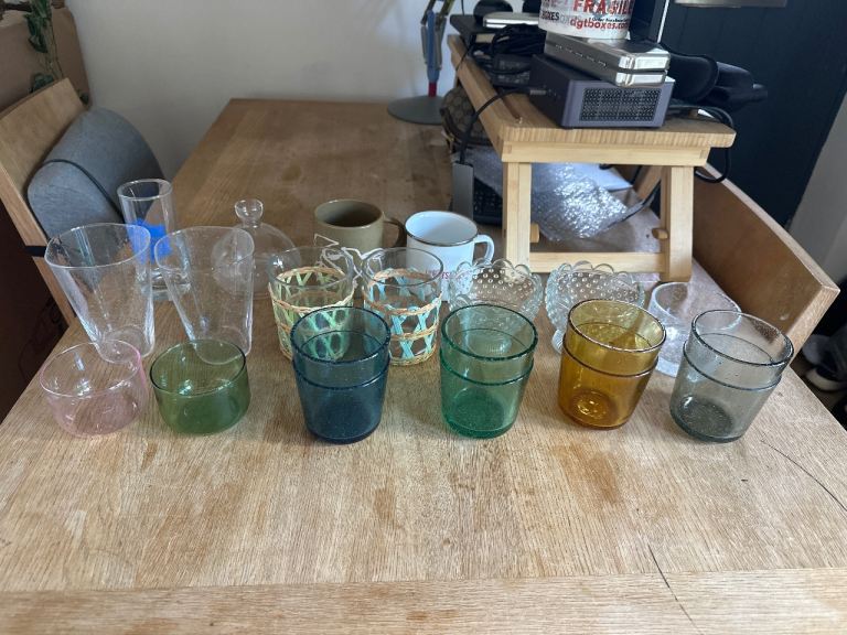 FREE Assorted glasses and mugs (17 in total)