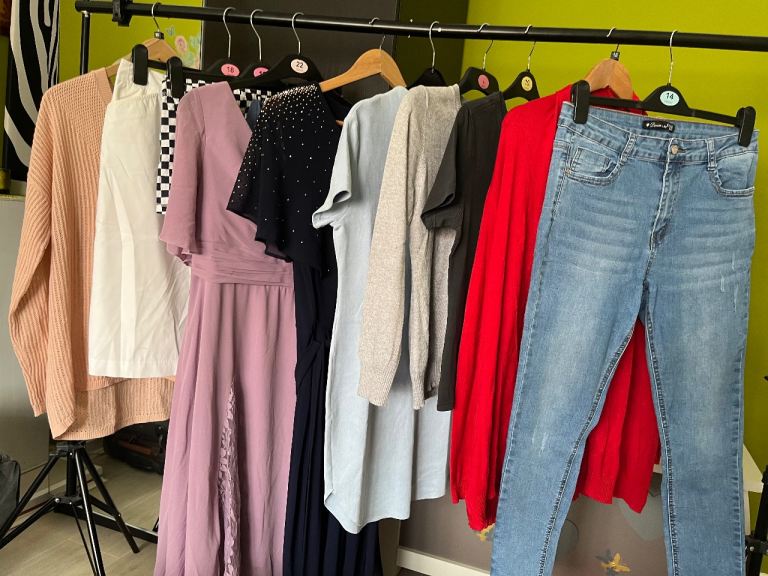 Bundle women clothes 