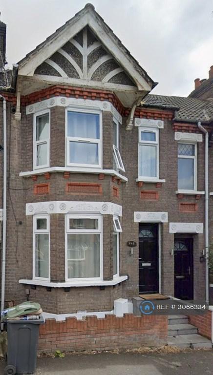 5 bedroom house in High Town Road, Luton, LU2 (5 bed) (#3066334)