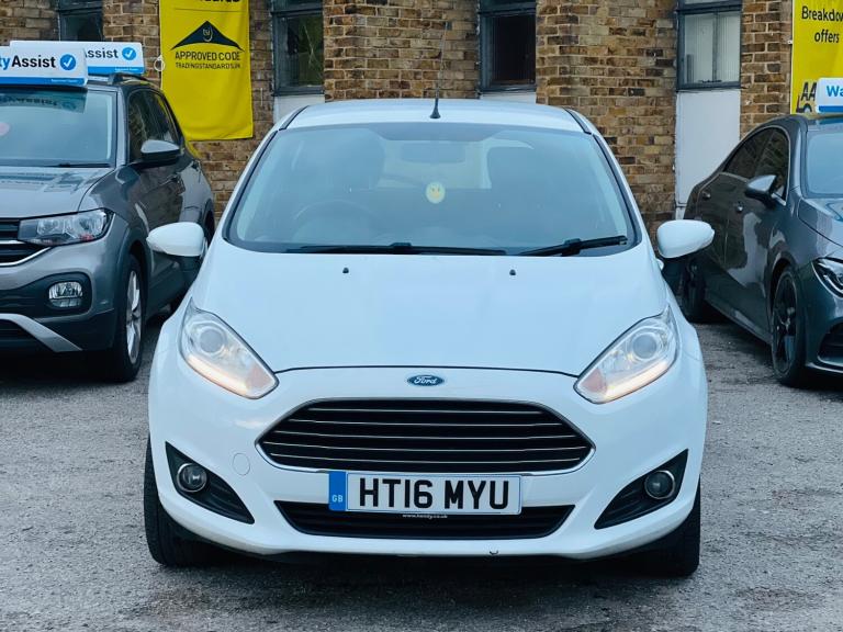 2016 Ford Fiesta 1.0 EcoBoost Zetec 5dr HATCHBACK Petrol Manual