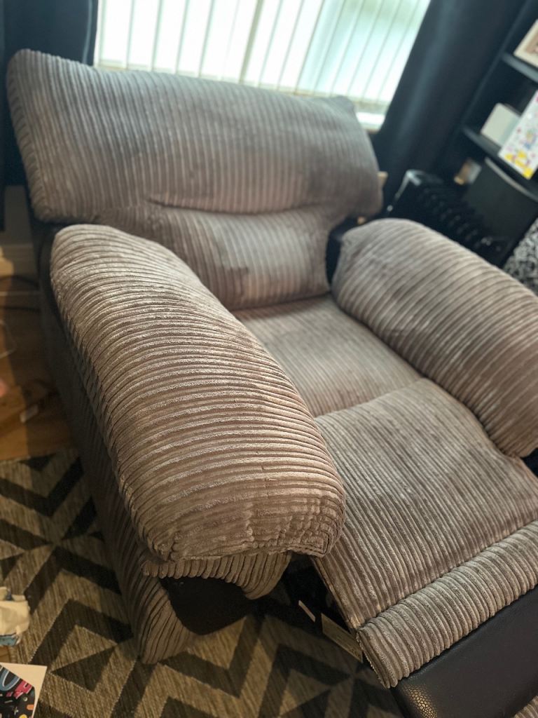 Electric reclining Arm chair