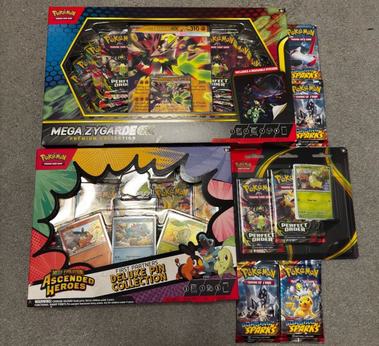 Pokémon TCG Bundle – Mega Zygarde EX Premium Collection + Booster Packs