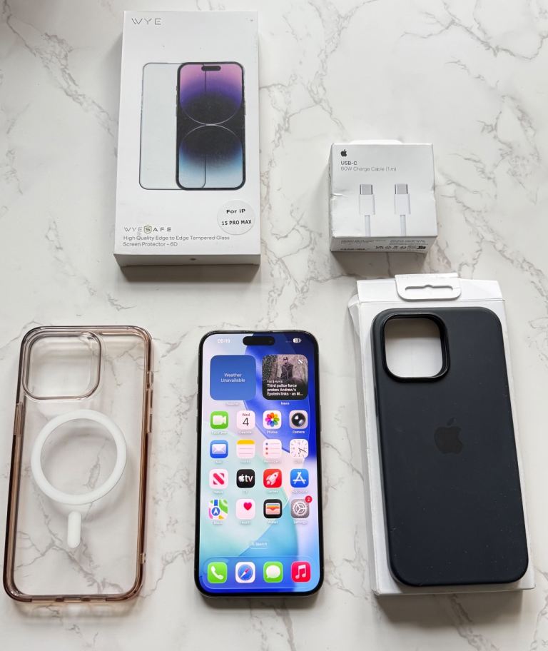 Apple iPhone 15 Pro Max – 256GB – Natural Titanium – Unlocked- Cases 