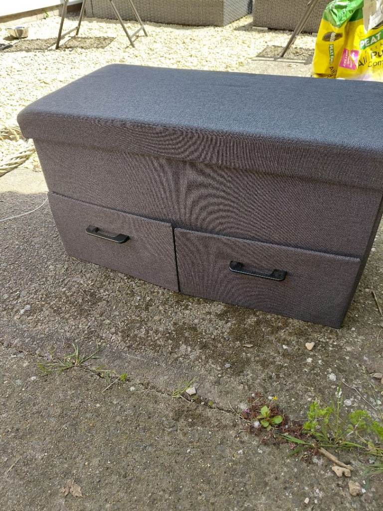 Storage unit 