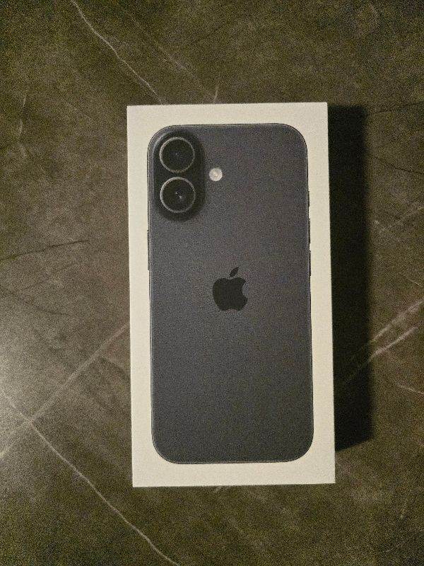 IPhone 17 Brand new SEALED