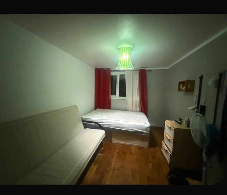 Large room to rent in Luton LU3 Leagrave