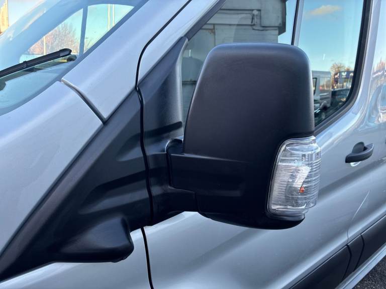 2025 Ford Transit 2.0 EcoBlue 165ps H2 Limited Van Auto [Nav] Medium Roof Van DIESEL Automatic