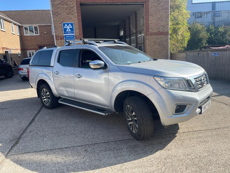 2017 Nissan Navara Double Cab Pick Up Tekna 2.3dCi 190 4WD PICK UP Diesel Manual