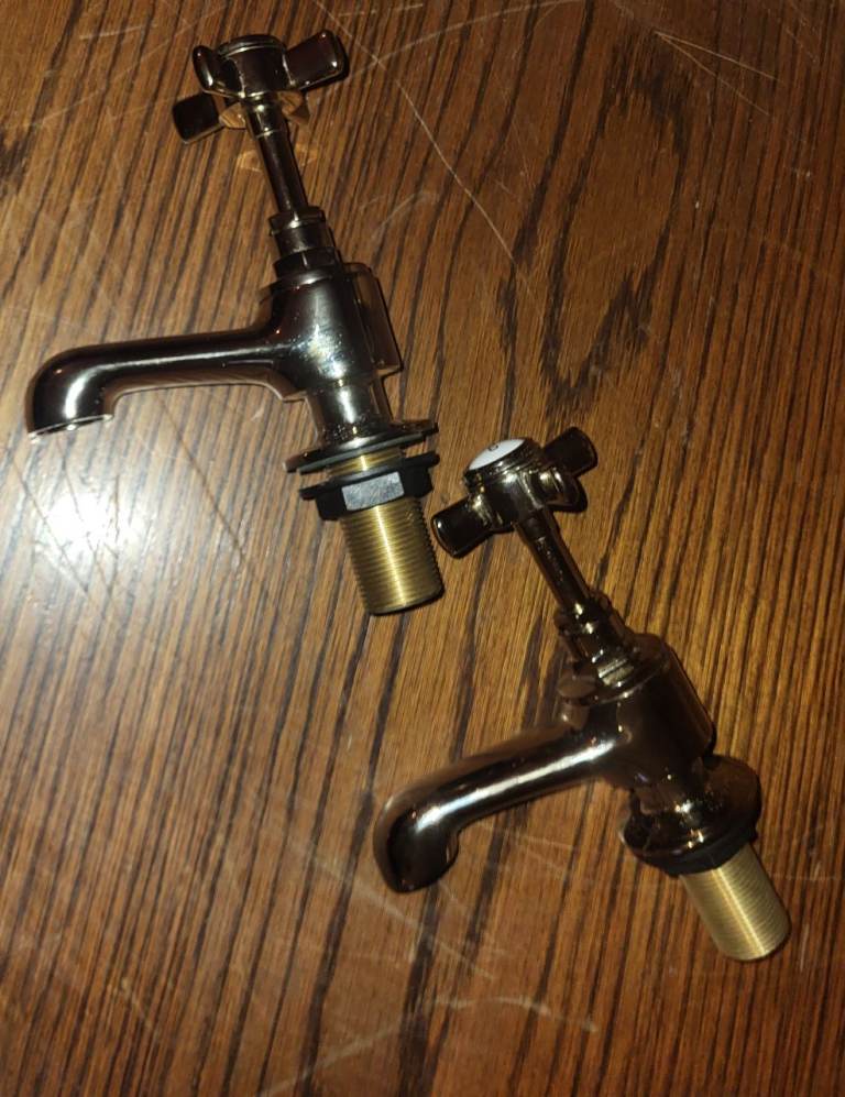 Victorian plum gold bath taps
