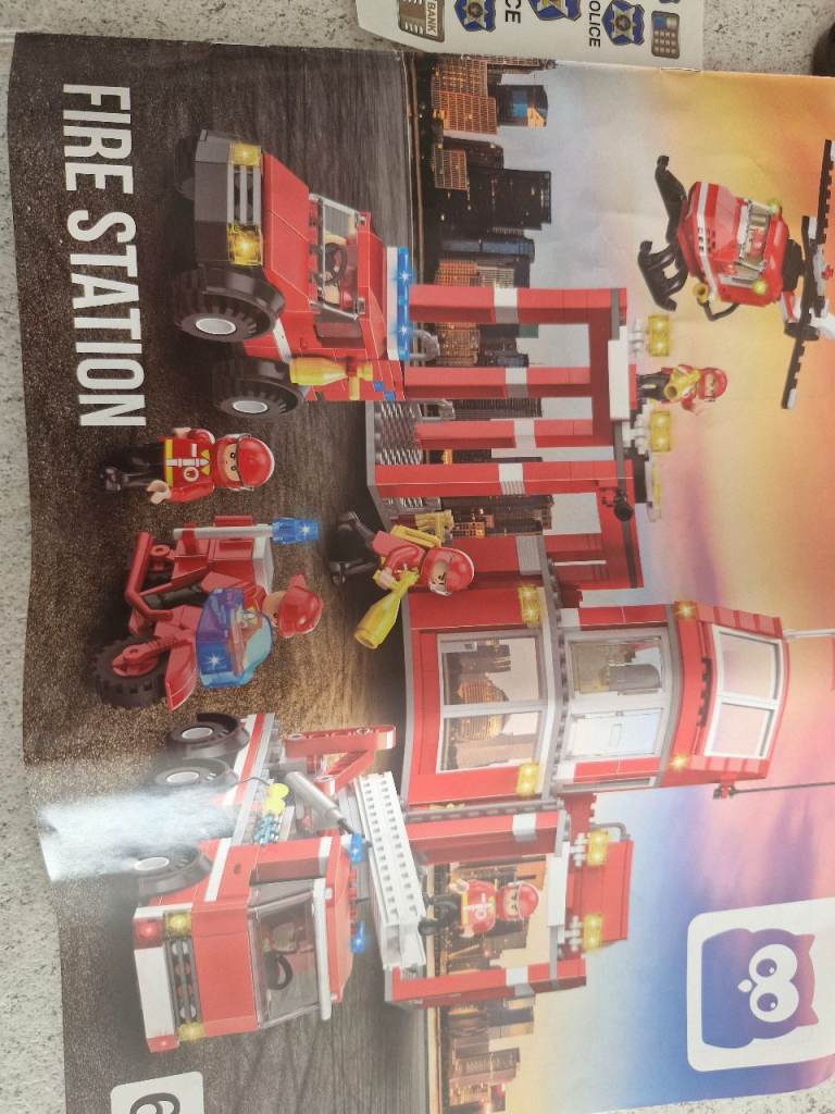 Fire Station brick builder
