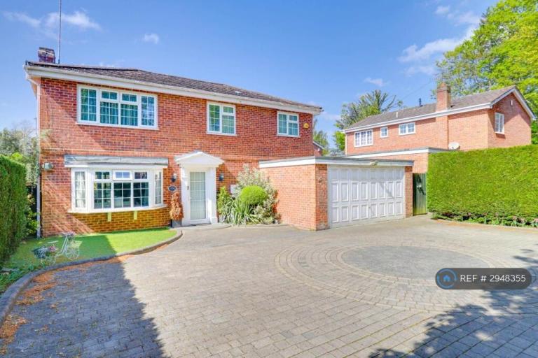 4 bedroom house in Conisboro Avenue, Reading, RG4 (4 bed) (#2948355)