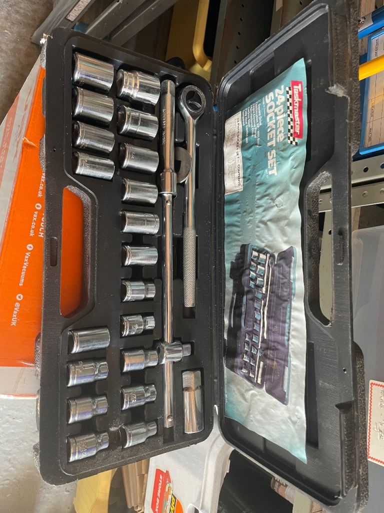 Toolmaster 24 Piece Socket Set – Good Condition
