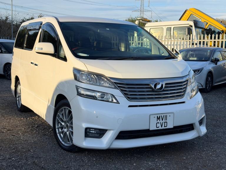 2023 Toyota Vellfire Prime Selection 2 Alcantara interior, ULEZ FREE, CarPlay, CarVX report MPV P...