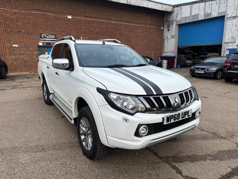 2018 Mitsubishi L200 2.4 DI-D DC Warrior 4WD Euro 6 4dr PICK UP Diesel Manual