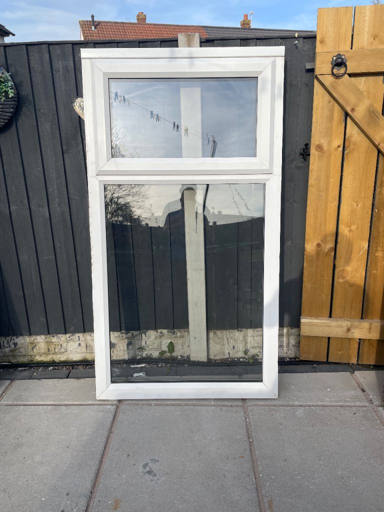white pvc window 