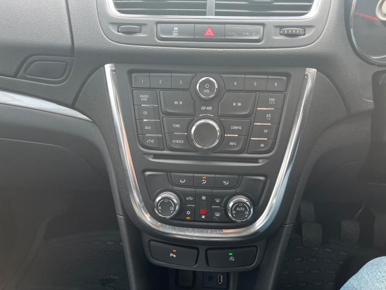 2015 Vauxhall Mokka 1.4T Exclusiv 5dr HATCHBACK Petrol Manual