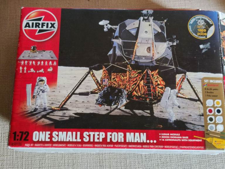 airfix one small step
