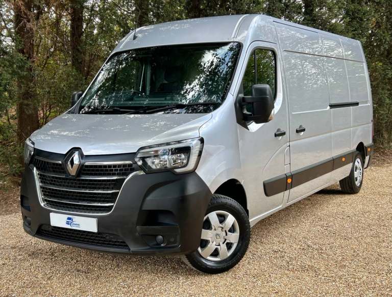 2022 RENAULT MASTER Business Plus LM35 L3 LWB 2.3 dCi Eu6 FSH Choice of 2