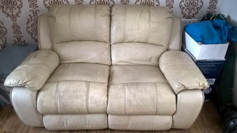 2 Seater Cream LEATHER Recliner Sofa - FREE