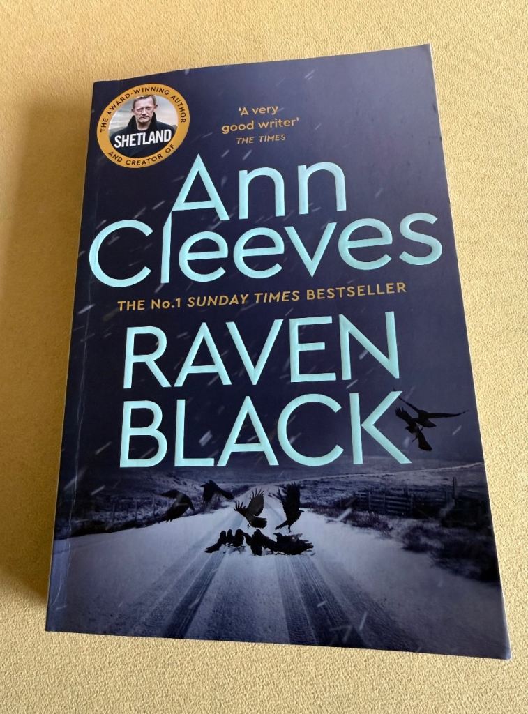 Ann Cleeves - Raven Black (signed)