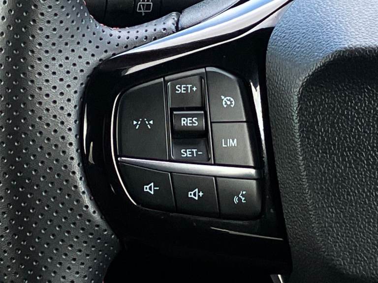 2025 Ford Puma 1.0 EcoBoost Hybrid mHEV ST-Line 5dr Hatchback PETROL Manual