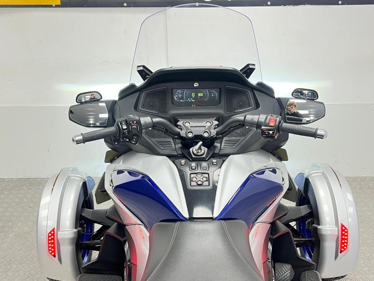 2022 72 CAN-AM SPYDER RT LIMITED SEMI AUTOMATIC TRIKE 