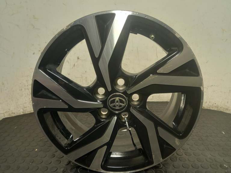Toyota Yaris Alloy Wheel 16 Inch 5x114.3 Offset Et50 6j 2020-2026 426110dk40