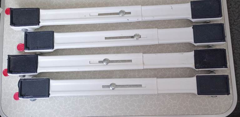 Adjustable Appliance Rollers / Stands - Good Condition