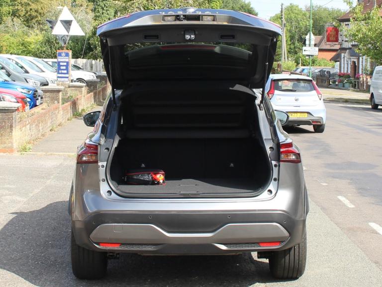 2023 Nissan Qashqai 1.3 DIG-T MHEV N-Connecta SUV 5dr Petrol Hybrid XTRON Euro