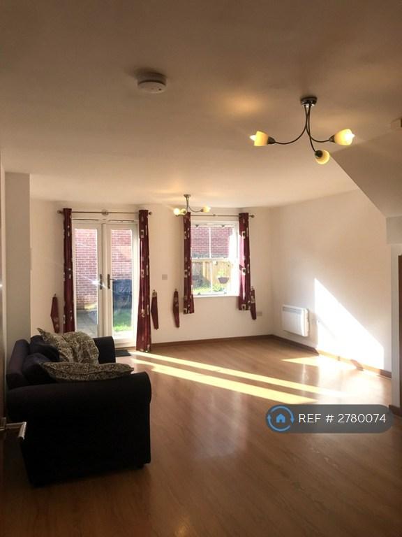 2 bedroom house in Barton Mill Road, Canterbury, CT1 (2 bed) (#2780074)