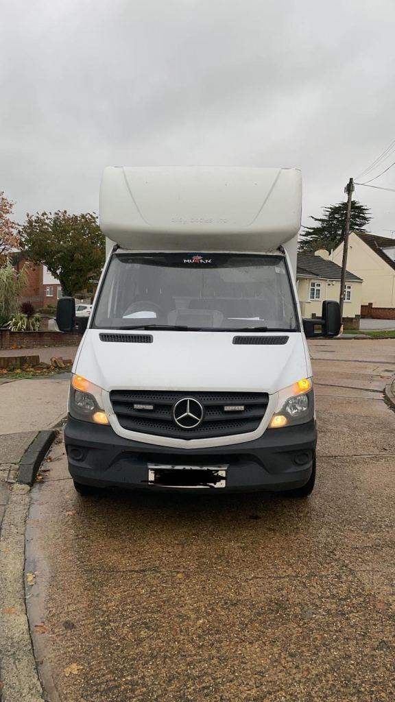Man and Van Removals - Man With Van, House Moves, Rubbish Removal | East Ham | Mugan Removals
