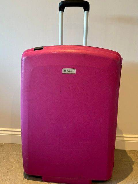 Larger Carlton Hard Shell Suitcase.
