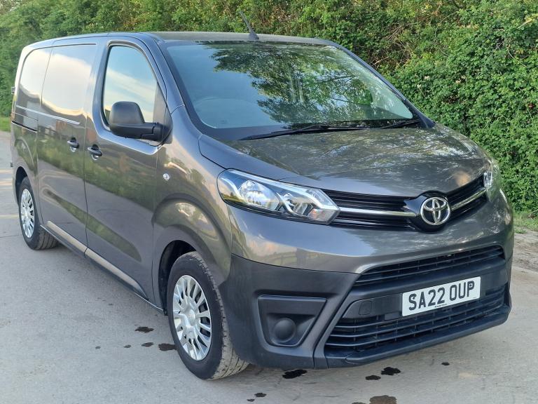 2022 Toyota Proace ICON Grey  Low 58k Miles  Spares Repairs  5m MOT  ULEZ