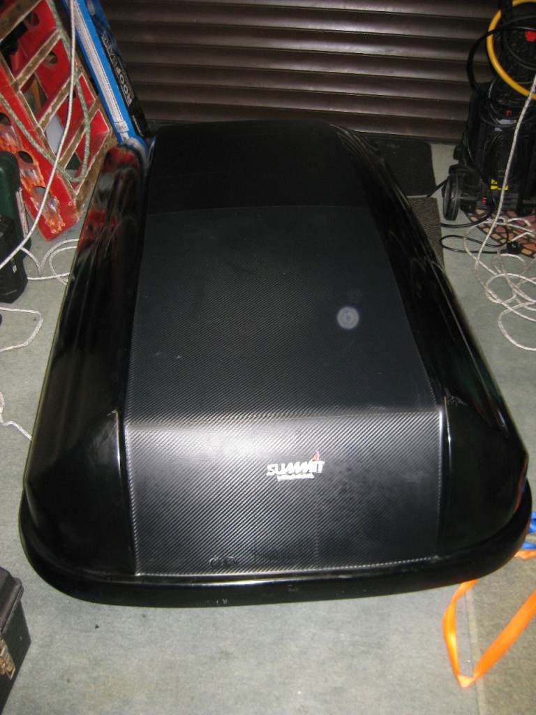 Summit SUM-8400, 500 litre lockable Car Roof Box