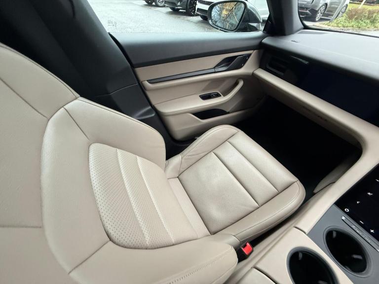 2022 Porsche Taycan Performance Plus 93.4kWh 4S Saloon 4dr Electric Auto 4WD (11kW Charger) (57 S...