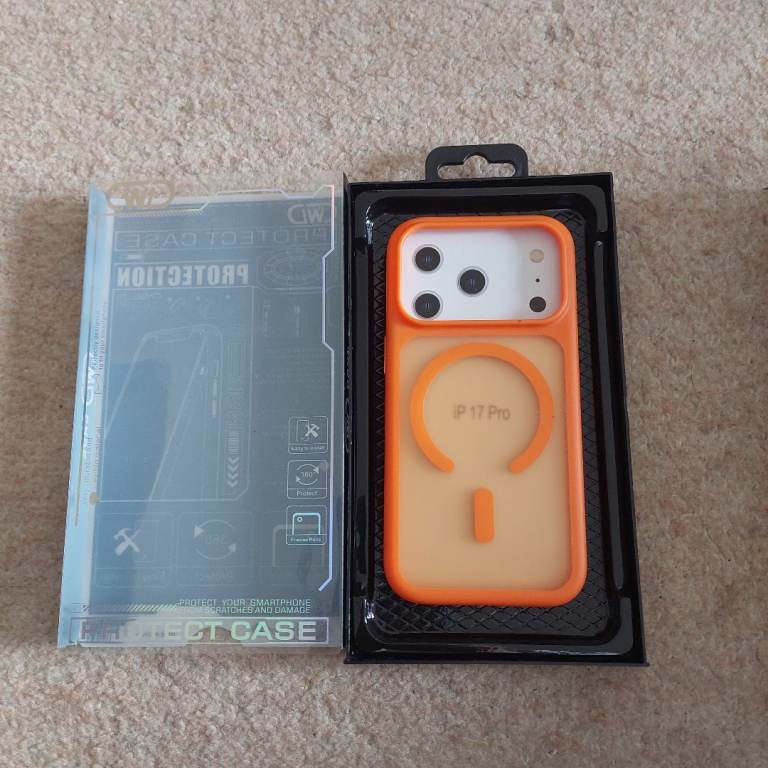 New iPhone 17 Pro Case - Orange