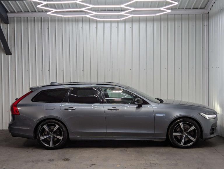 2019 Volvo V90 2.0 V90 R-Design+ T8 PHEV AWD Auto 4WD 5dr Estate Hybrid Automatic