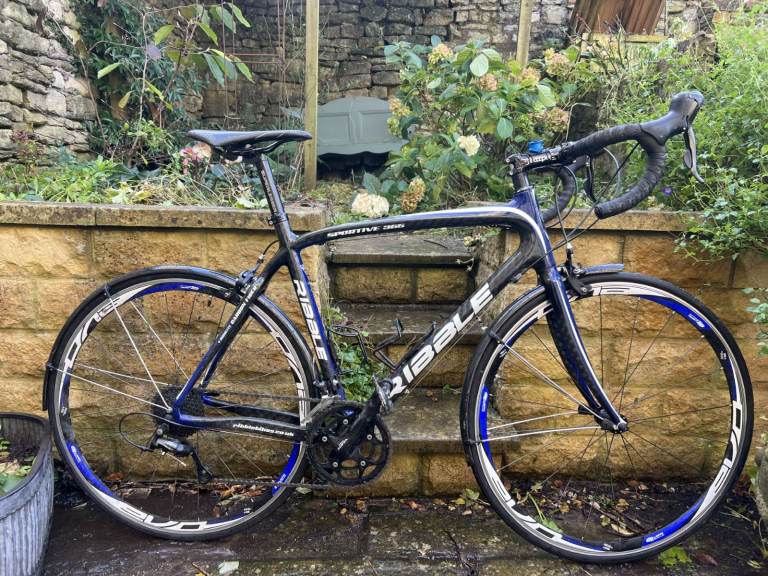 £300 Ribble Sportive 365 - excellent condition (includes pedals)