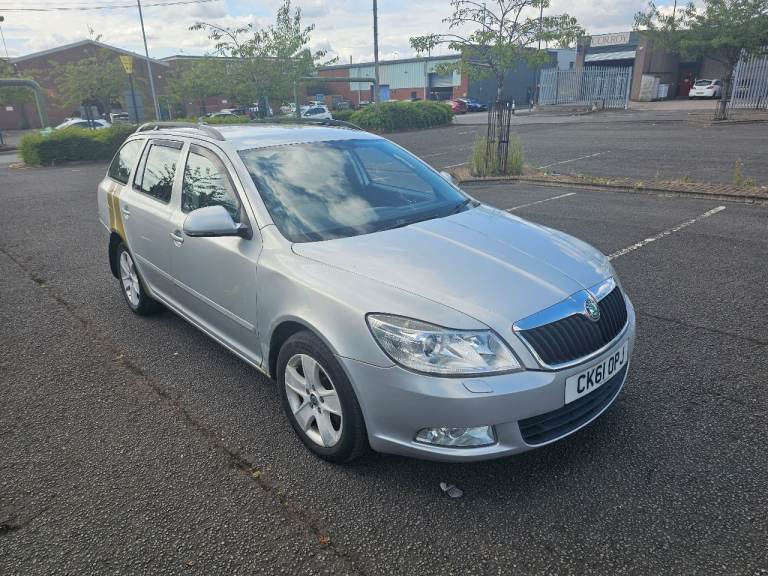 Skoda OCTAVIA Estate 2011, Audi BMW Volkswagen Ford Honda Nissan Vauxhall Peugeot 