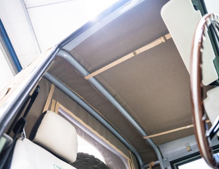 1990 Land Rover Defender 90 2.5 TD5 Pickup 2dr Diesel Manual (120 bhp) Diesel