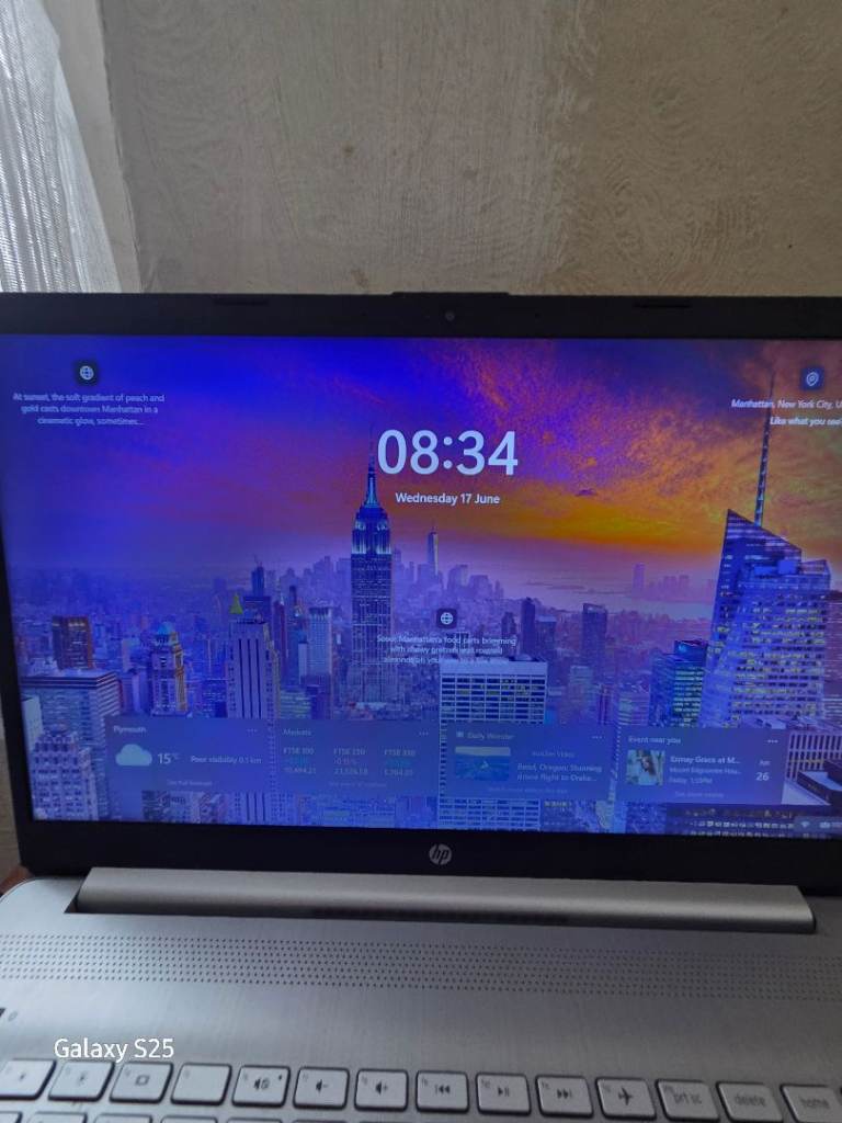 HP Laptop – Good Condition, Comes with Mouse
