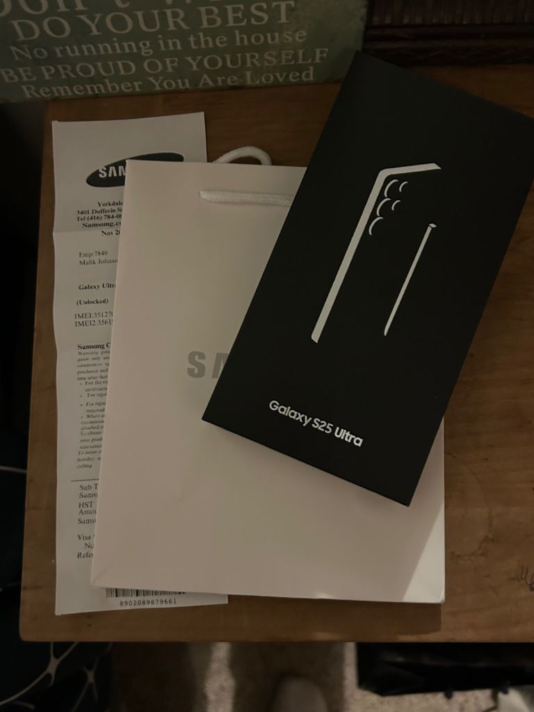 Brand new Samsung s25 ultra with receipt and bag