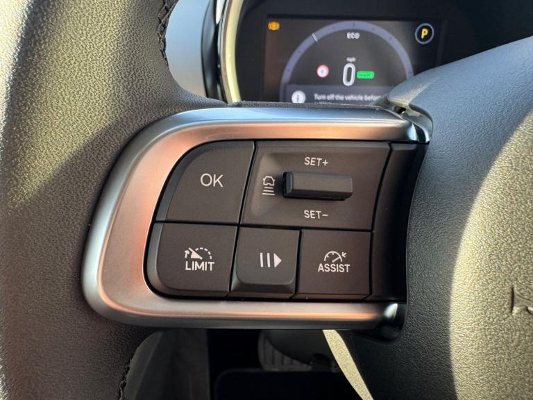 2025 Fiat 600 115kW La Prima 54kWh 5dr Auto HATCHBACK ELECTRIC Automatic