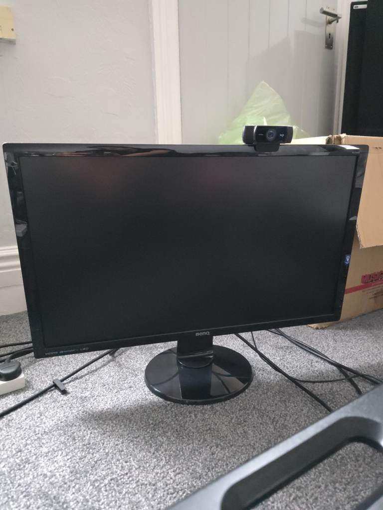 BenQ Computer Monitor – Good Condition, Black