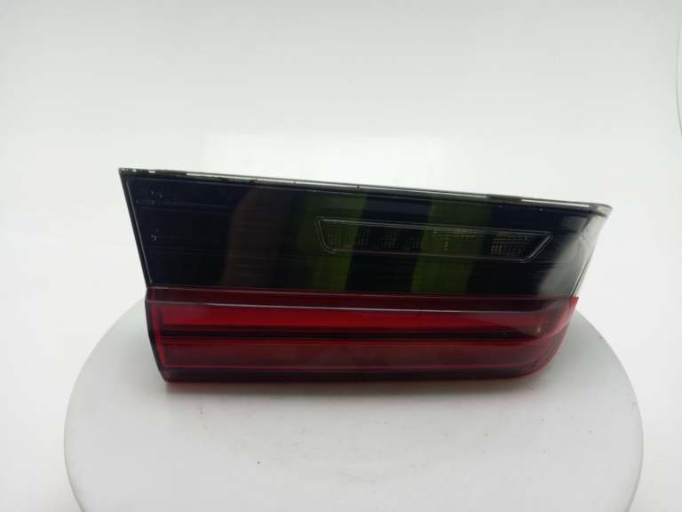Bmw 3 Series Tail Light Rear Lamp N/S 2022-2026 4 Door Saloon Lh H75a3bc9308