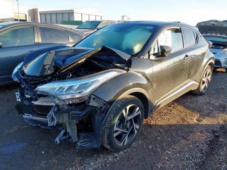 BREAKING TOYOTA C-HR 2.0 PETROL 2022 STOCK NUMBER WY74