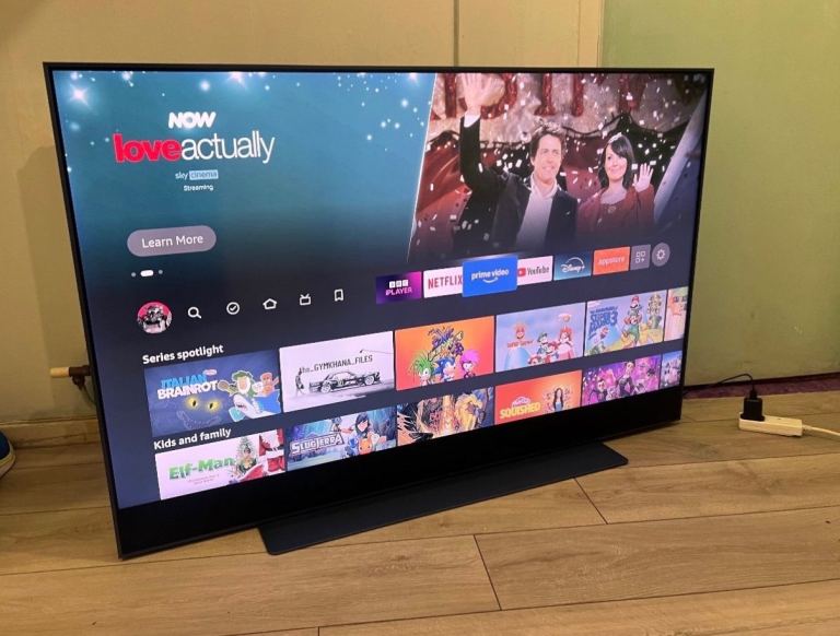 🔥 55’’ 4K Sky glass smart tv 